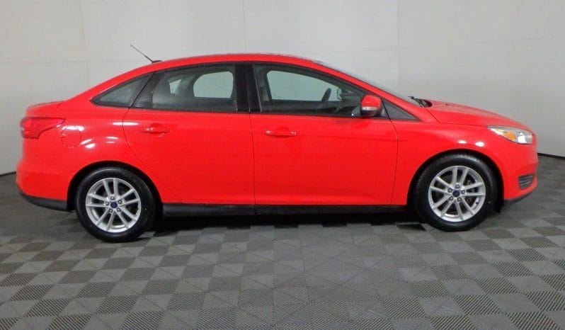 Used 2016 Ford Focus 4dr Sdn SE 4dr Car – 1FADP3F25GL285364 full