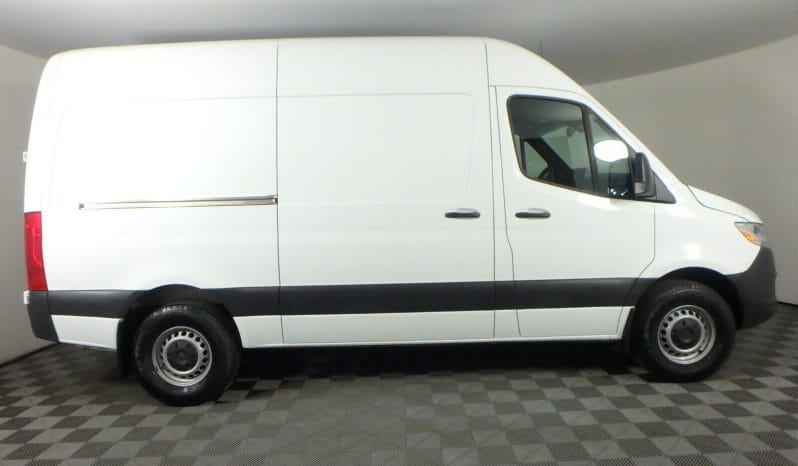Used 2022 Mercedes-Benz Sprinter 2500 Standard Roof I4 Gas 144 RWD Full-size Cargo Van – W1W40BHY6NT092958 full