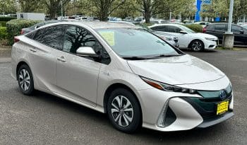 Used 2018 Toyota Prius Prime Premium 4dr Car – JTDKARFP2J3077659 full