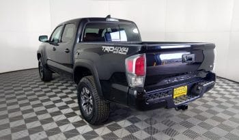 Used 2020 Toyota Tacoma TRD Off Road Double Cab 5′ Bed V6 A Crew Cab Pickup – 3TMCZ5AN1LM313778 full
