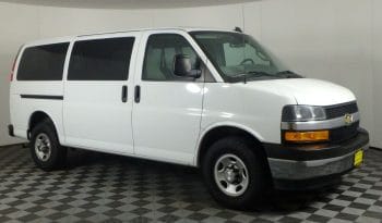 Used 2020 Chevrolet Express Passenger RWD 3500 135 LT Full-size Passenger Van – 1GAZGMFG0L1122959 full