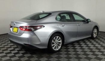 Used 2022 Toyota Camry LE 4dr Car – 4T1C11AK2NU693844 full