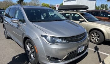 Used 2017 Chrysler Pacifica Limited 4D Passenger Van – 2C4RC1GG7HR770902 full