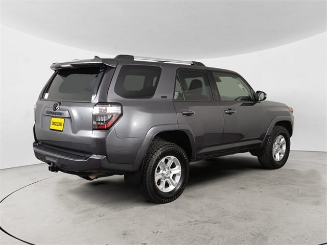 Used 2020 Toyota 4Runner SR5 Premium 4D Sport Utility – JTEBU5JR5L5752030 full