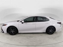 Used 2024 Toyota Camry SE 4D Sedan – 4T1G11AKXRU865187