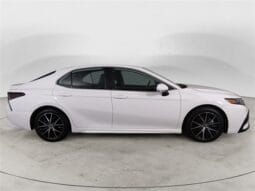 Used 2024 Toyota Camry SE 4D Sedan – 4T1G11AKXRU865187