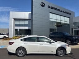 Used 2018 Toyota Avalon Hybrid Limited 4D Sedan – 4T1BD1EB5JU061184