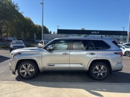 Used 2025 Toyota Sequoia Capstone 4D Sport Utility – 7SVAAABA5SX051362