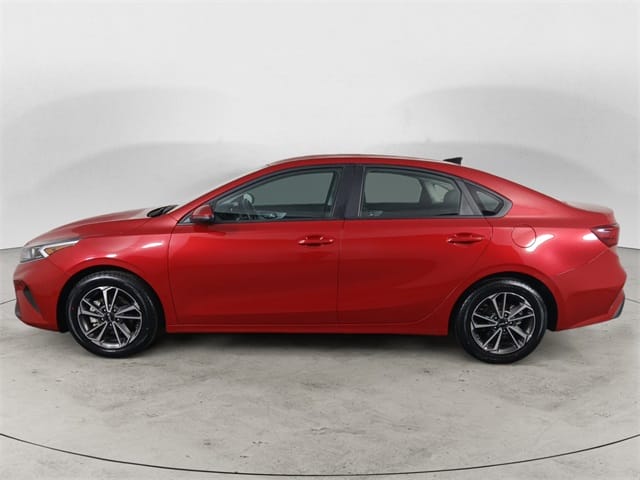2023 Kia Forte LXS's photo
