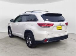 Used 2018 Toyota Highlander  4D Sport Utility – 5TDDZRFH3JS840121