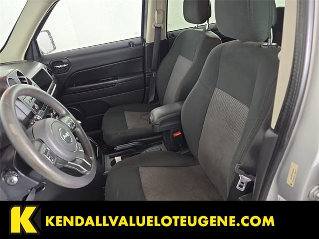 Used 2014 Jeep Patriot Sport 4D Sport Utility – 1C4NJRBB2ED549706 full