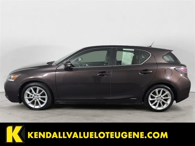 2011 Lexus CT Premium's photo