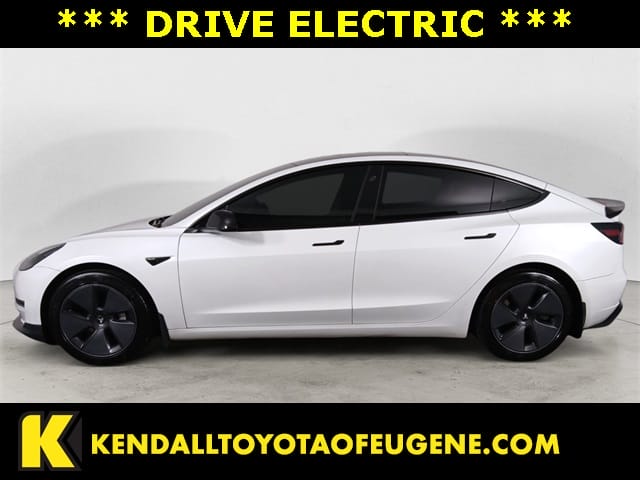 2023 Tesla Model 3 Base's photo