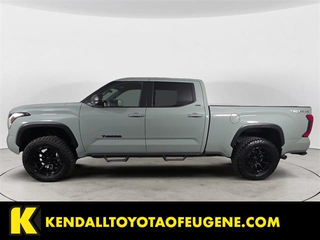 2025 Toyota Tundra SR5's photo