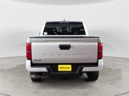 Used 2025 Toyota Tacoma SR5 4D Double Cab – 3TMLB5JN9SM164538 full