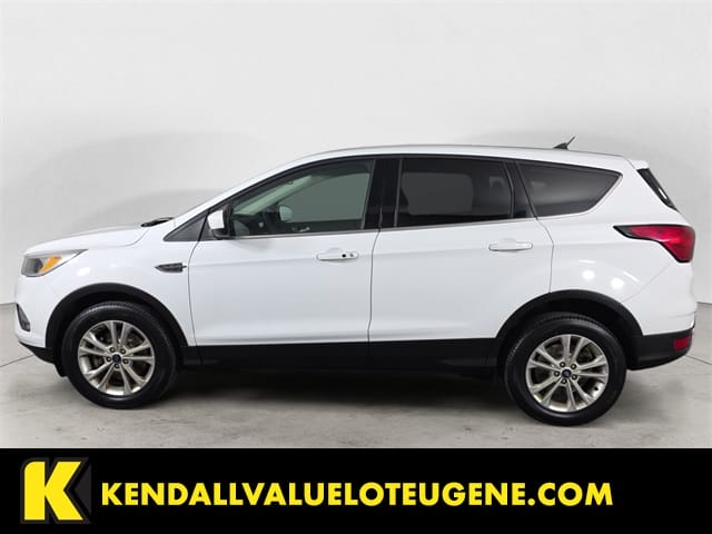 Used 2019 Ford Escape SE 4D Sport Utility - 1FMCU9GD1KUB06298