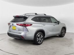 Used 2022 Toyota Highlander XLE 4D Sport Utility – 5TDGZRBH1NS589222