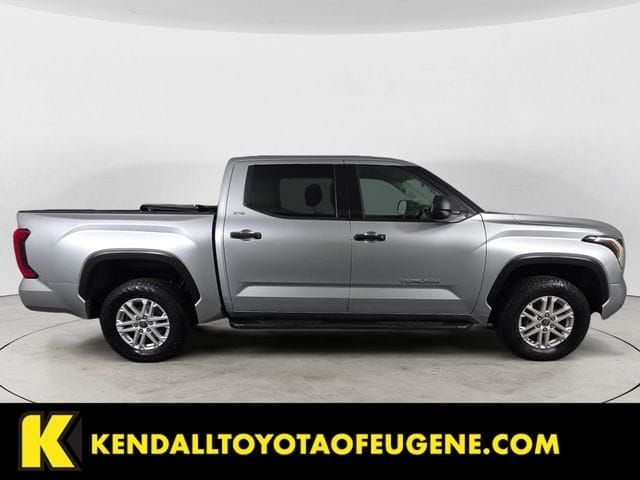 Used 2022 Toyota Tundra SR5 4D CrewMax – 5TFLA5DBXNX016577