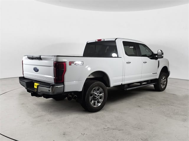 Used 2017 Ford F-250SD Lariat 4D Crew Cab – 1FT7W2BT7HEC22016