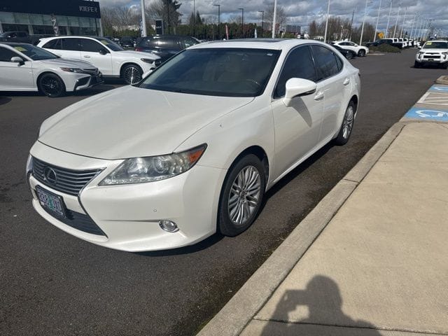 Used 2015 Lexus ES 350 4D Sedan – JTHBK1GG1F2168379