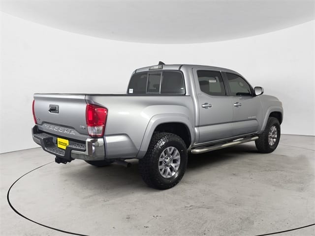 Used 2016 Toyota Tacoma SR5 4D Double Cab – 3TMCZ5AN3GM012564