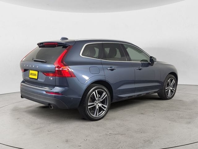 Used 2019 Volvo XC60 T5 Momentum 4D Sport Utility – LYV102RK2KB316378