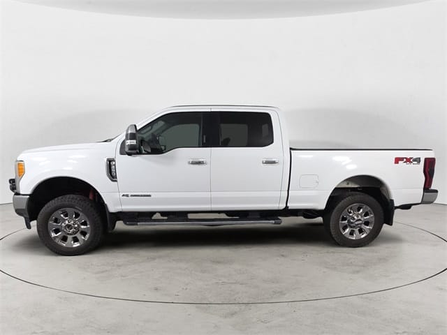 Used 2017 Ford F-250SD Lariat 4D Crew Cab – 1FT7W2BT7HEC22016