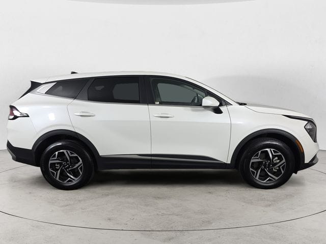 Used 2023 Kia Sportage LX 4D Sport Utility – KNDPUCAF7P7205386