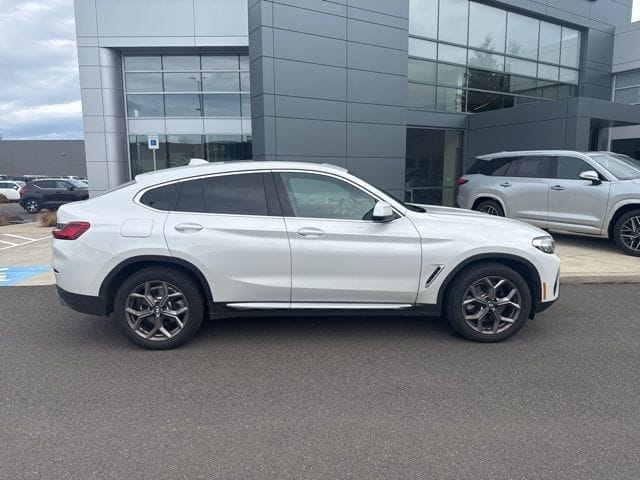 Used 2022 BMW X4 xDrive30i 4D Sport Utility – 5UX33DT0XN9J82220