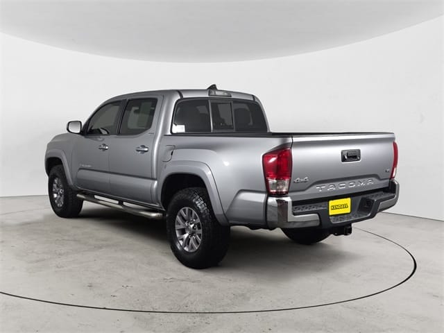 Used 2016 Toyota Tacoma SR5 4D Double Cab – 3TMCZ5AN3GM012564