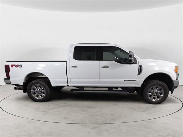 Used 2017 Ford F-250SD Lariat 4D Crew Cab – 1FT7W2BT7HEC22016