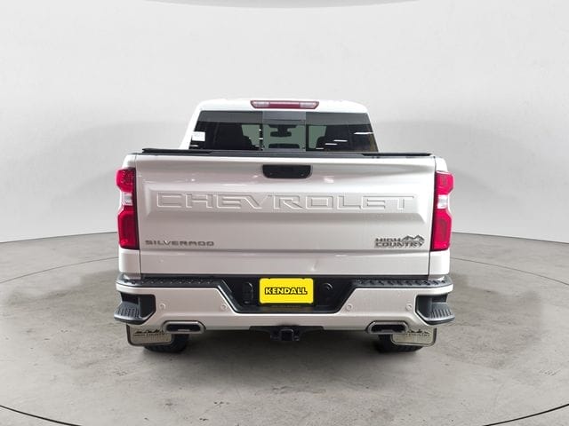 Used 2021 Chevrolet Silverado 1500 High Country 4D Crew Cab – 1GCUYHET7MZ377745