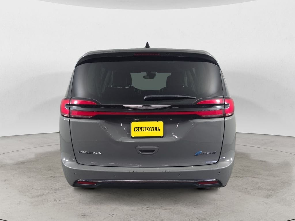 Used 2023 Chrysler Pacifica Hybrid Touring L 4D Passenger Van – 2C4RC1L77PR614248