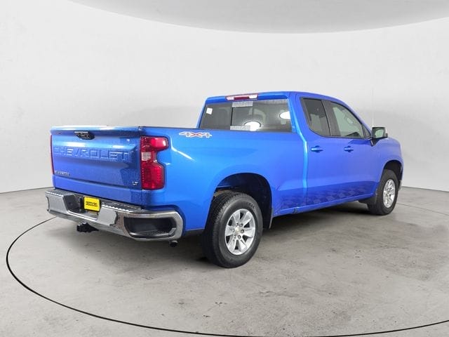 Used 2025 Chevrolet Silverado 1500 LT 4D Extended Cab – 1GCVKDE88SZ219051