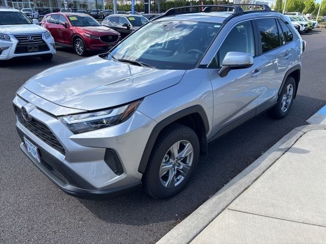 Used 2025 Toyota RAV4 Hybrid XLE 4D Sport Utility – JTMRWRFV3SD336900