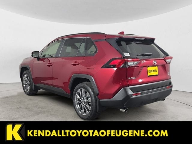 Used 2025 Toyota RAV4 XLE Premium 4D Sport Utility – JTMA1RFV6SD115240