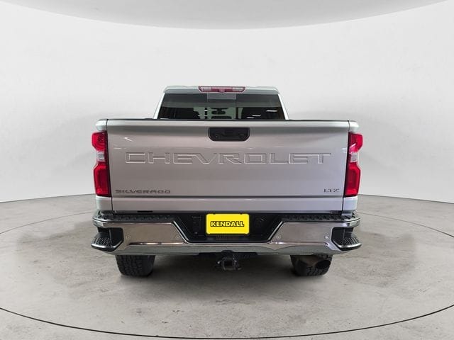 Used 2021 Chevrolet Silverado 2500HD LTZ 4D Crew Cab – 1GC4YPE73MF165956