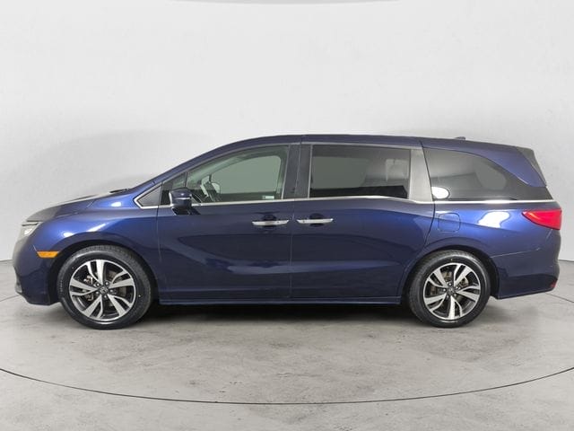 Used 2021 Honda Odyssey Touring 4D Passenger Van – 5FNRL6H86MB011586