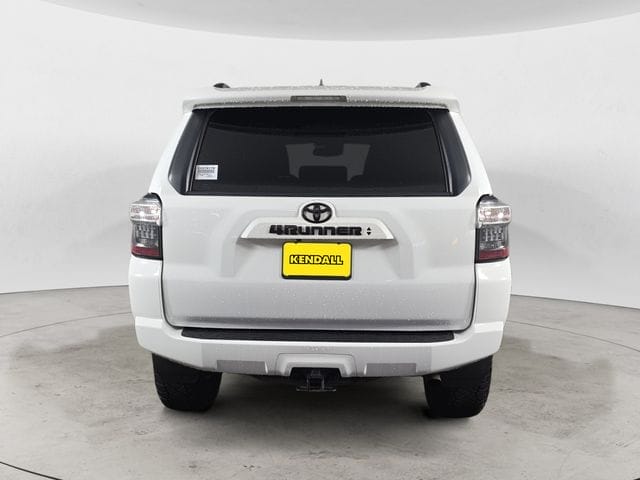 Used 2020 Toyota 4Runner SR5 Premium 4D Sport Utility – JTEBU5JR5L5827177