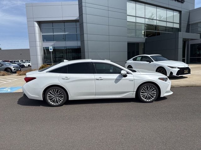 Used 2021 Toyota Avalon Hybrid Limited 4D Sedan – 4T1DA1AB6MU009252