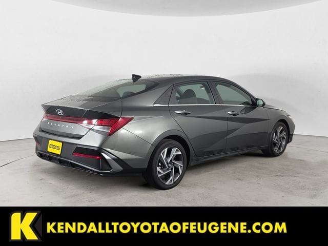 Used 2025 Hyundai Elantra SEL Convenience 4D Sedan – KMHLS4DGXSU898538