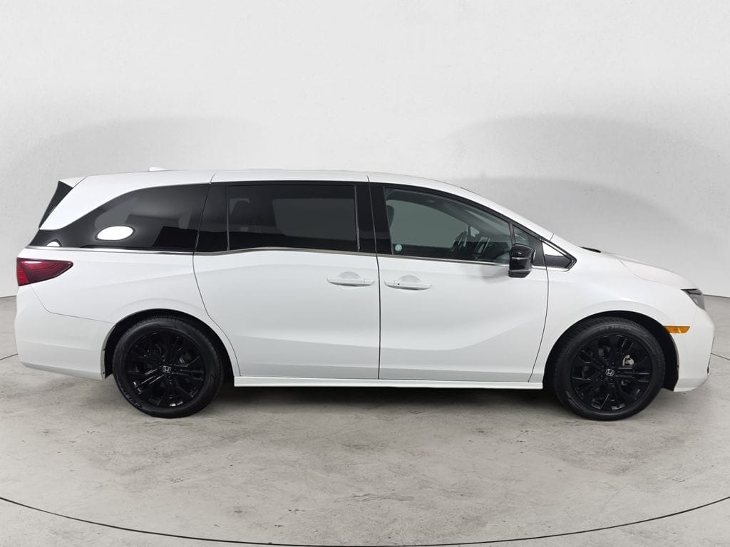 Used 2025 Honda Odyssey Sport-L 4D Passenger Van – 5FNRL6H79SB052072
