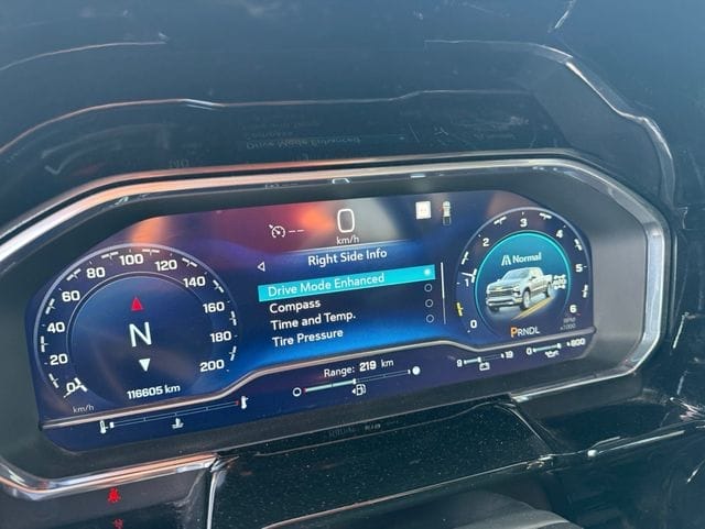 Used 2022 Chevrolet Silverado 1500 RST 4D Crew Cab – 1GCUDEED6NZ572854