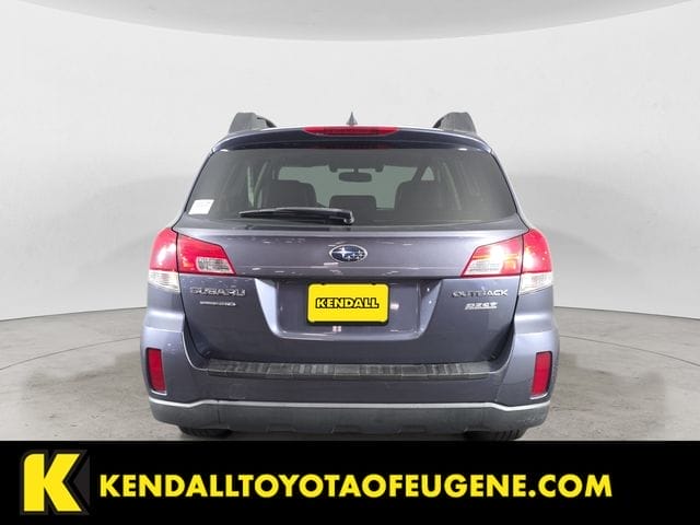 Used 2014 Subaru Outback 2.5i 4D Sport Utility – 4S4BRBPCXE3259221