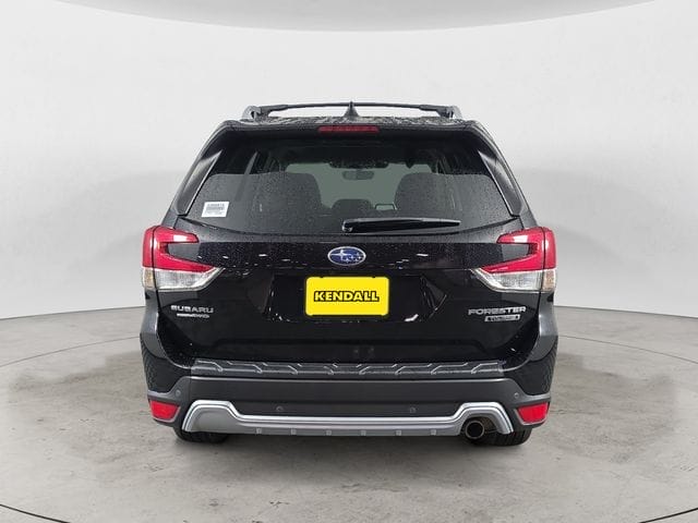 Used 2022 Subaru Forester Touring 4D Sport Utility – JF2SKARC8NH493443