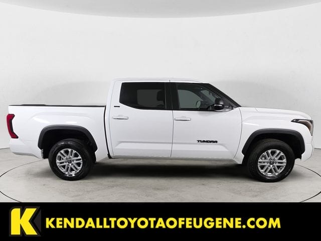 Used 2025 Toyota Tundra SR5 4D CrewMax – 5TFLA5DB4SX294774