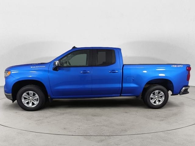 Used 2025 Chevrolet Silverado 1500 LT 4D Extended Cab – 1GCVKDE88SZ219051