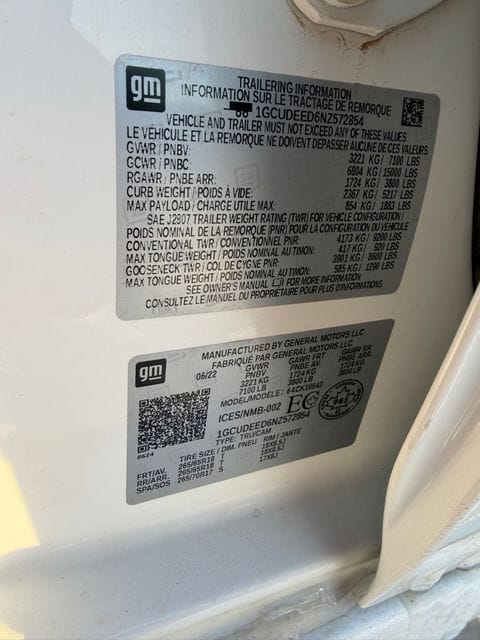 Used 2022 Chevrolet Silverado 1500 RST 4D Crew Cab – 1GCUDEED6NZ572854