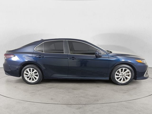 Used 2021 Toyota Camry LE 4D Sedan – 4T1C11AKXMU555712