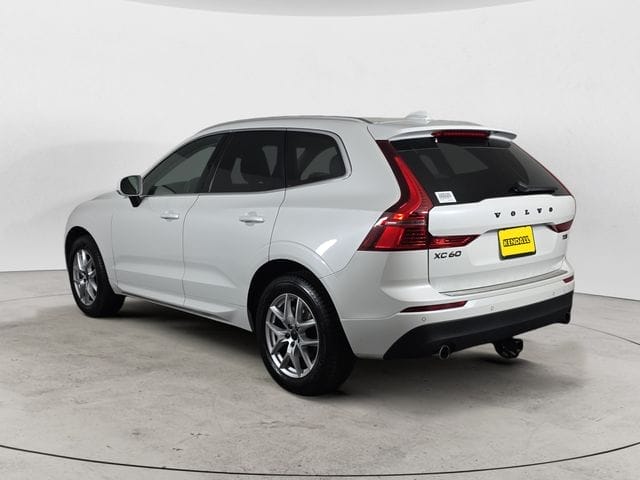 Used 2021 Volvo XC60 T5 Momentum 4D Sport Utility – YV4102RK8M1738100